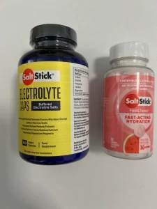 Výhodné balení saltstick caps 100 a saltstick fastchews 60